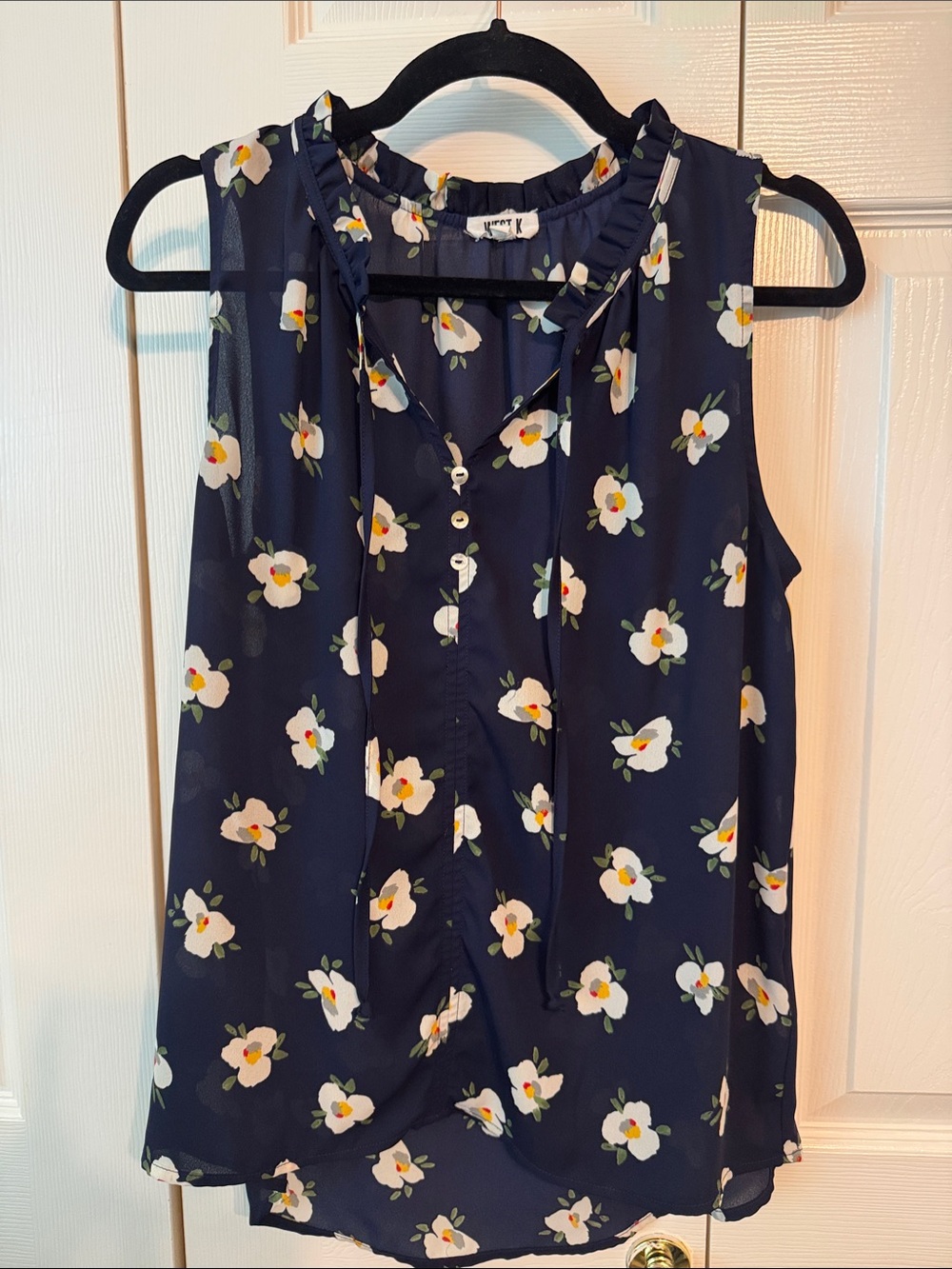 West K | Sleeveless Navy Floral Tie-Neck Blouse